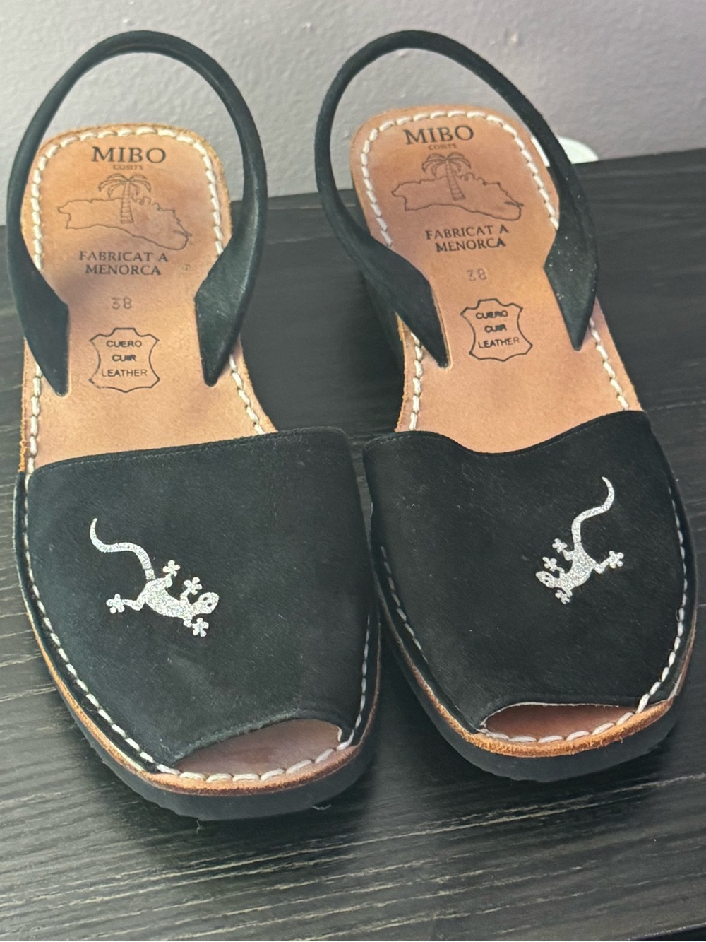Mibo Black Leather Geckon Embroidered Women’s Sandals